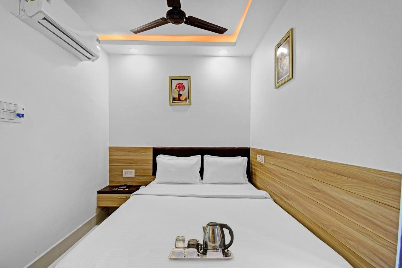 Oyo Townhouse 779 Gods County Hotel ธาราพิธ ภายนอก รูปภาพ