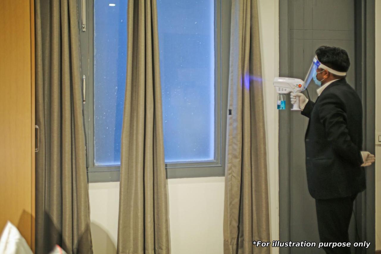 Oyo Townhouse 779 Gods County Hotel ธาราพิธ ภายนอก รูปภาพ